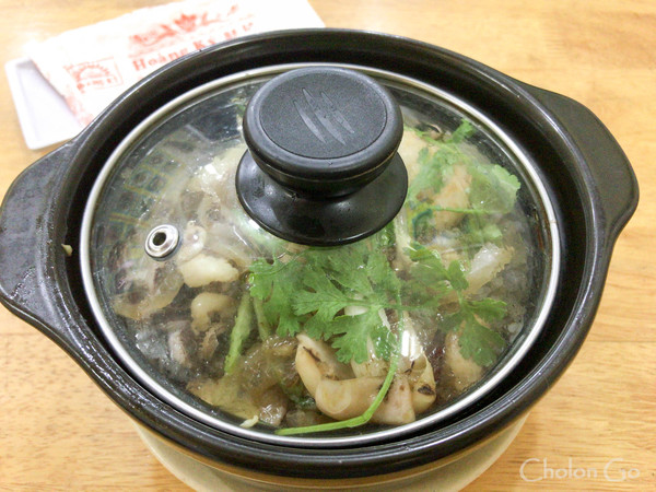 沙煲飯やコムガーが充実している中華料理店「Hoang Ky」 沙煲飯やコムガーが充実している中華料理店「Hoang Ky」