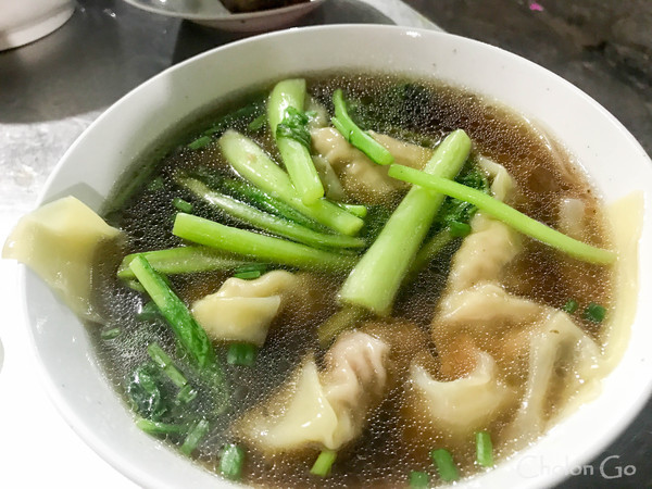 路地にある水餃麺が超人気な麺家「Sui Cao Mi Ga Tiem」 路地にある水餃麺が超人気な麺家「Sui Cao Mi Ga Tiem」