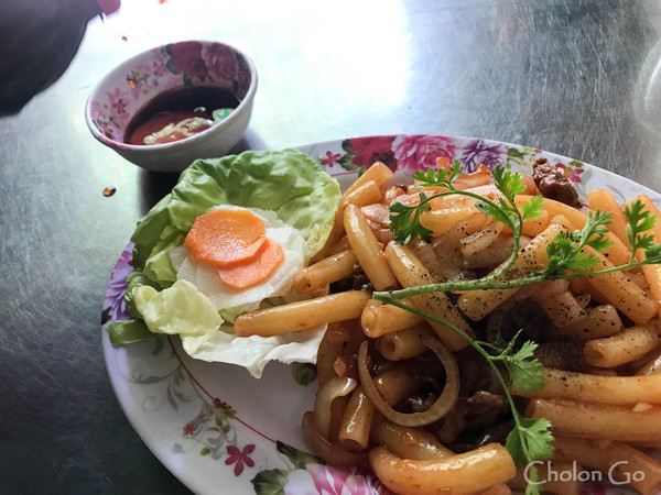 地元の人にオススメされたベトナム料理屋「Cong Phuong Quan」に行ってきた! 地元の人にオススメされたベトナム料理屋「Cong Phuong Quan」に行ってきた!