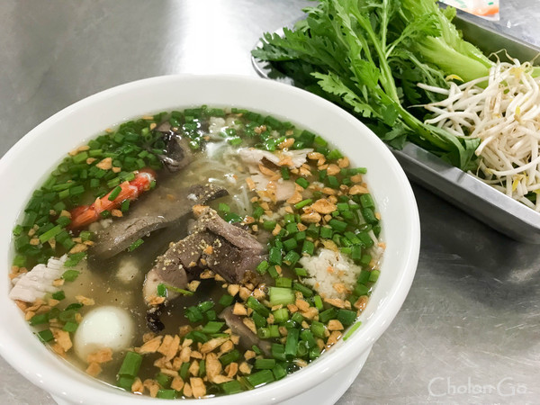 香ばしい香り漂う Hu Tieu Nam Vang のお店「Ngoc Mai」 香ばしい香り漂う Hu Tieu Nam Vang のお店「Ngoc Mai」
