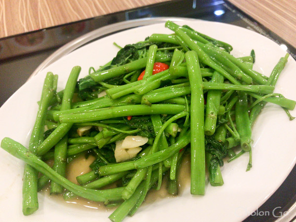 値段はそれなりだが、本場の味に近い人気タイ料理店「Khau Vi Thai(泰口味)」 値段はそれなりだが、本場の味に近い人気タイ料理店「Khau Vi Thai(泰口味)」