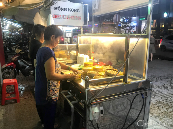4個入りの小籠包が100円!?「Nhat Diem Tam(一点心)」に行ってみた! 4個入りの小籠包が100円!?「Nhat Diem Tam(一点心)」に行ってみた!