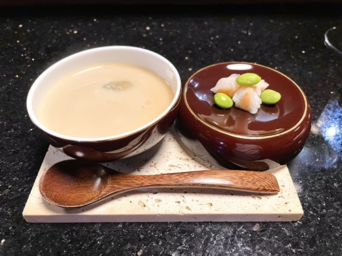 【牡蠣専門のコース料理@SAN Oyster Restaurant】 【牡蠣専門のコース料理@SAN Oyster Restaurant】