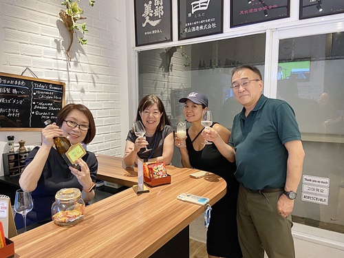 【日本酒ボトルキープ通算464本に記録更新!レタントン店で常連だったお客様、2年と4か月ぶり!】 【日本酒ボトルキープ通算464本に記録更新!レタントン店で常連だったお客様、2年と4か月ぶり!】