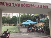 友人や同僚とベトナムでサッカーができる！「Trung Tam Bong Da Lam Son」