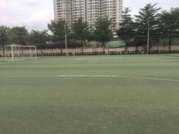 友人や同僚とベトナムでサッカーができる！「Trung Tam Bong Da Lam Son」