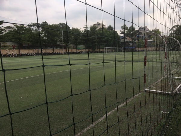 友人や同僚とベトナムでサッカーができる！「Trung Tam Bong Da Lam Son」