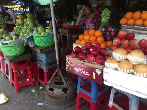 チョロン地区最大の露天市場「An Dong Market（アンドン市場）」