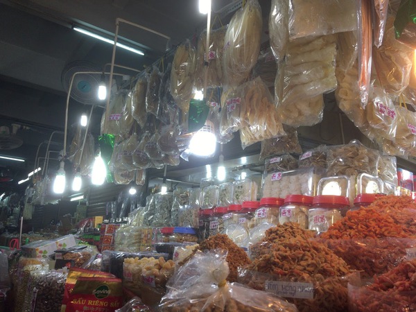 チョロン地区最大の露天市場「An Dong Market（アンドン市場）」
