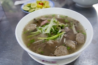 Nguyen Trai 通りにある超人気のフォー専門店「Pho Le（錦麗）」 2017/11/24 13:00:00