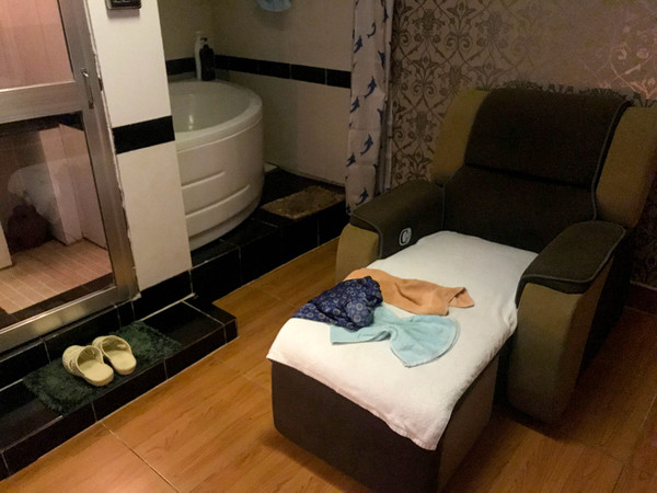 【マッサージ】3つ星ホテルの隣にある「Massage Dong Khanh」は割引券提示でお得に！