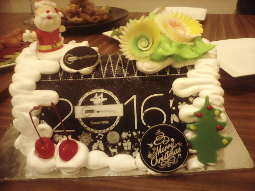 【ホーチミンで食べたクリスマスケーキ】