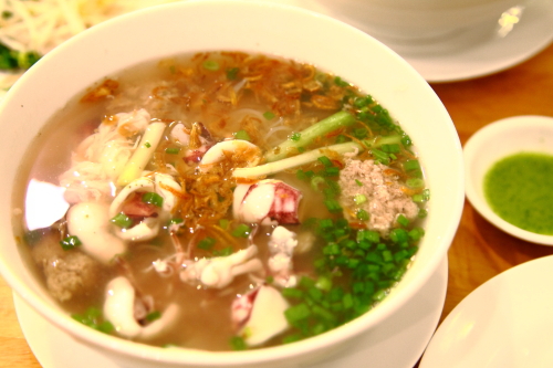 【ローカル飯、おすすめの麺！】